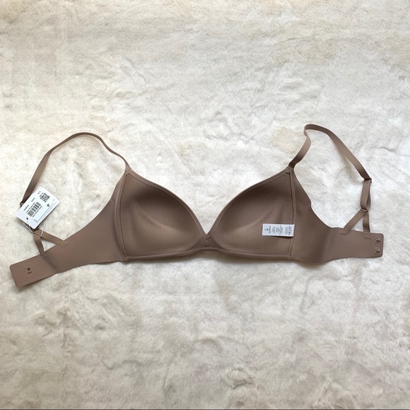 Lululemon Take Shape Bra Soft Sand Size 32C NWT - Picture 8 of 13
